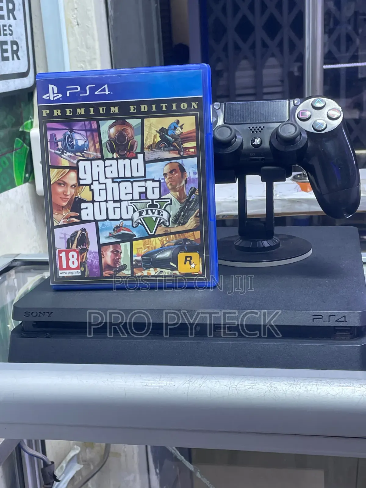Playstation 4 Slim