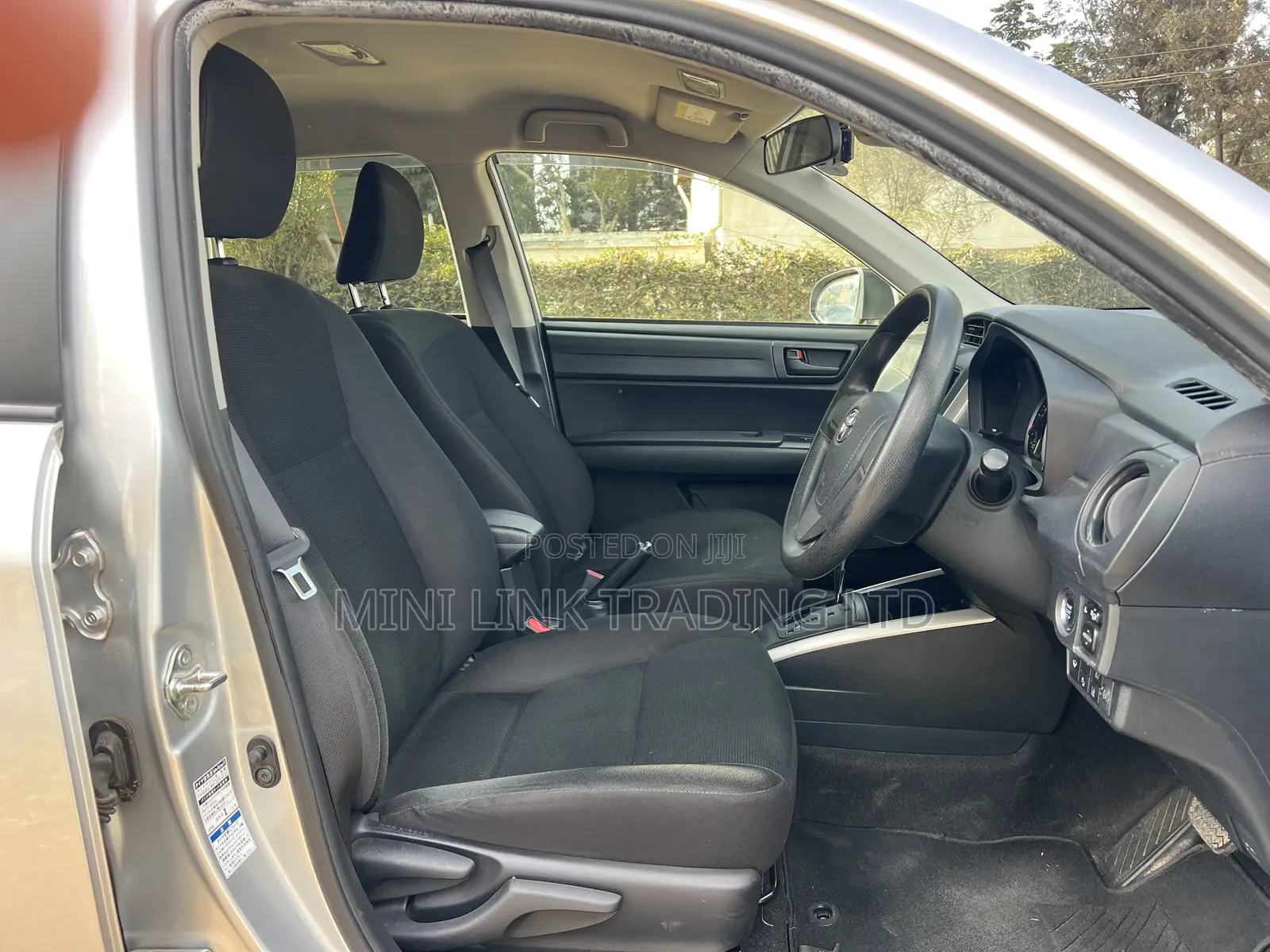 Toyota Corolla Fielder 1.5 Petrol AWD 2020 Silver
