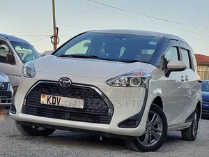 Toyota Sienta 2019 Pearl