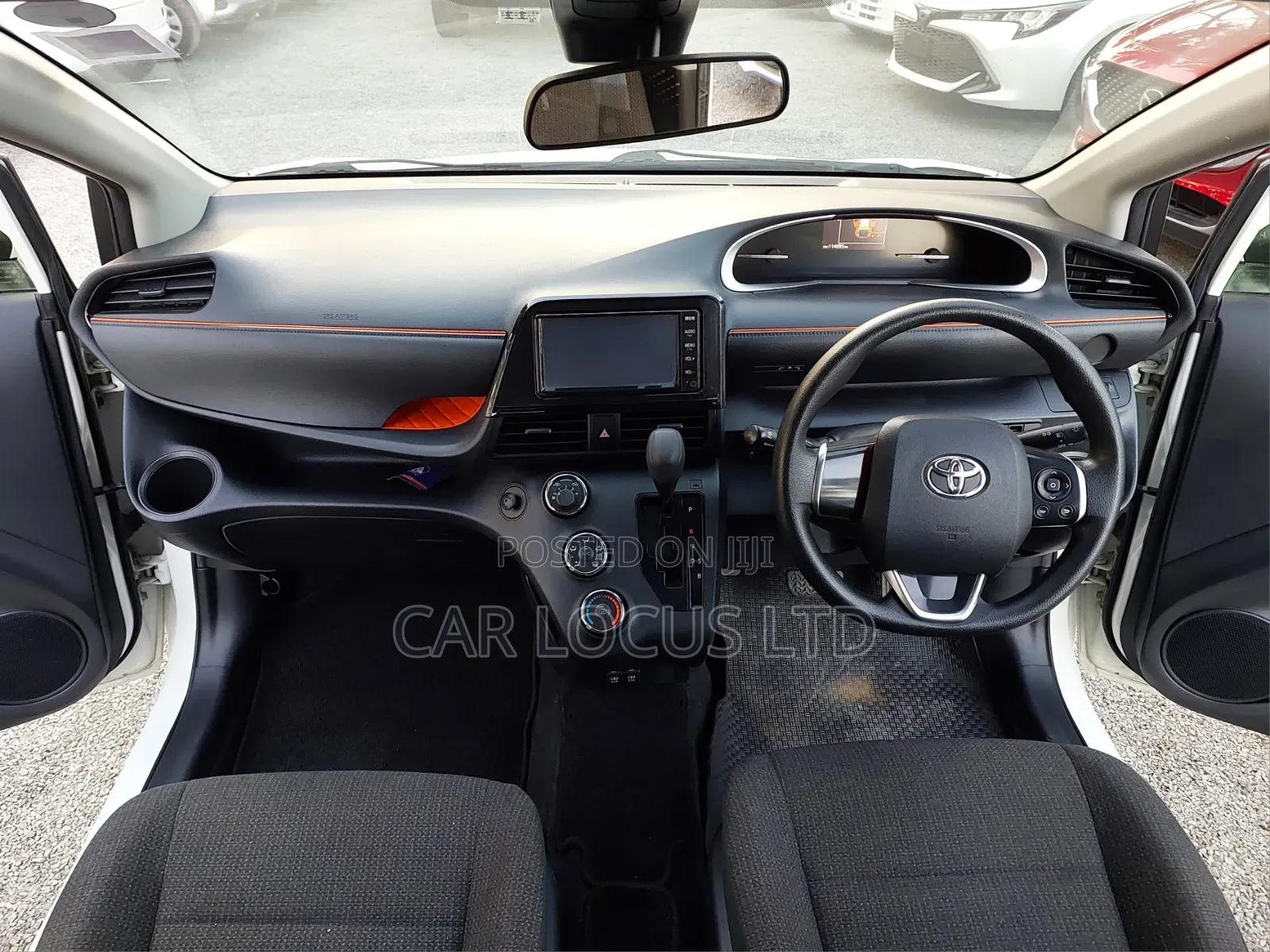 Toyota Sienta 2019 Pearl