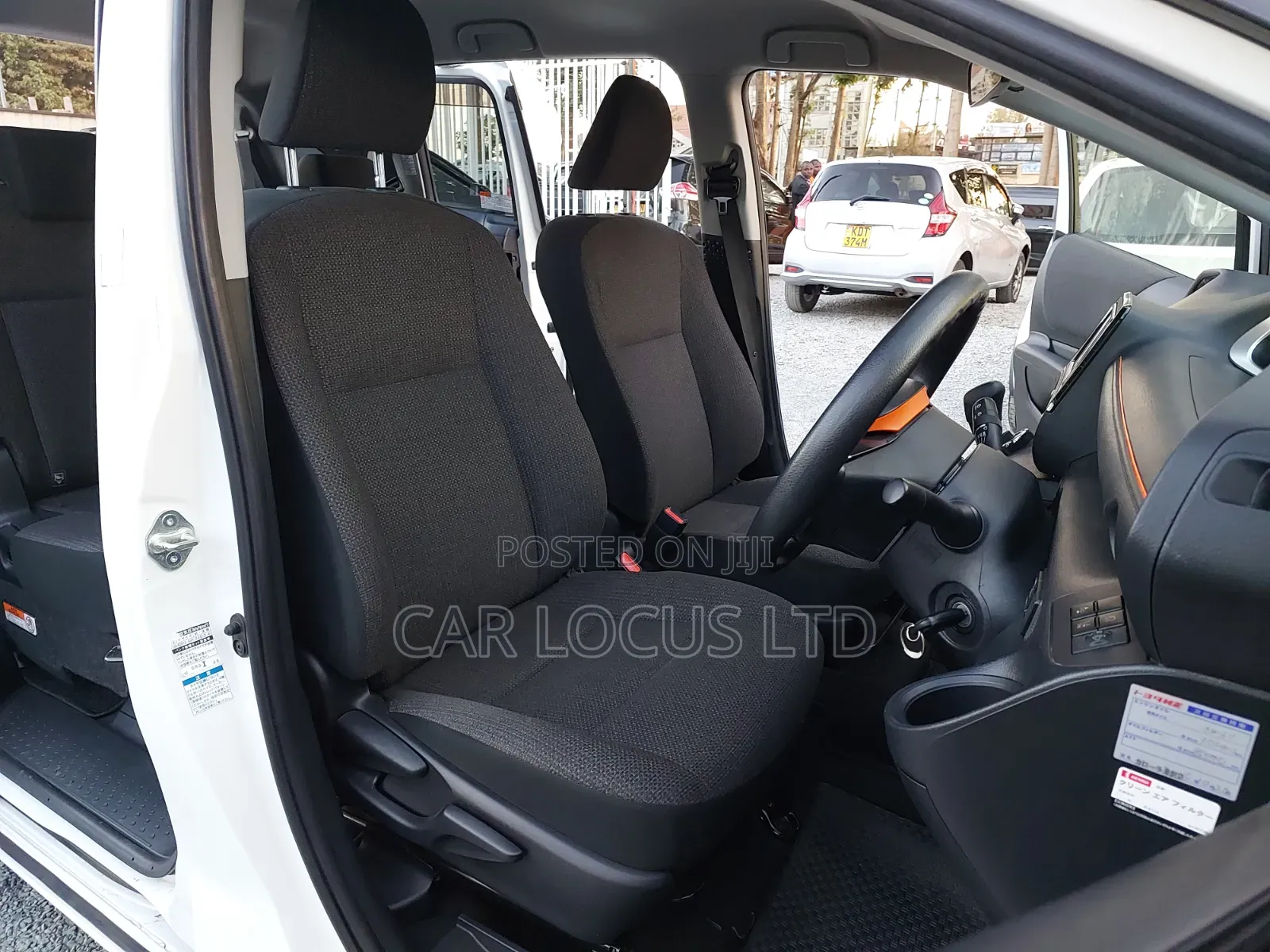 Toyota Sienta 2019 Pearl