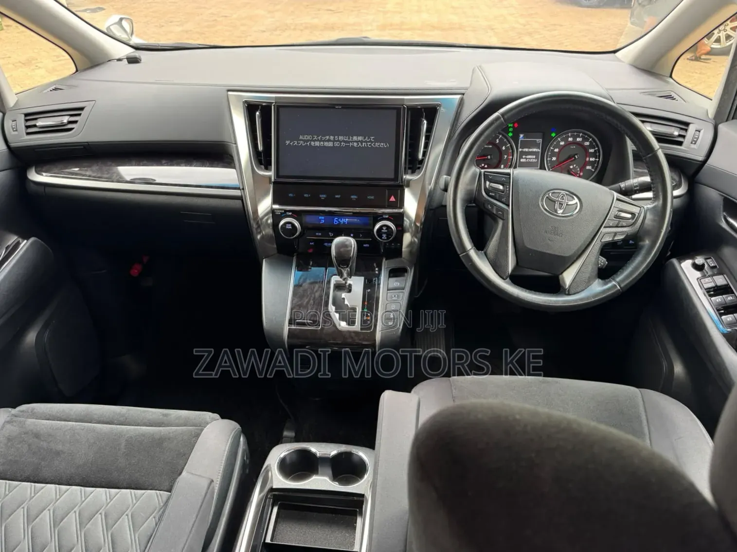 Toyota Vellfire 2019 White