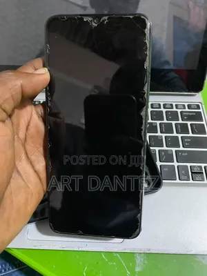 Infinix Hot 11 Play 64 GB Graphite