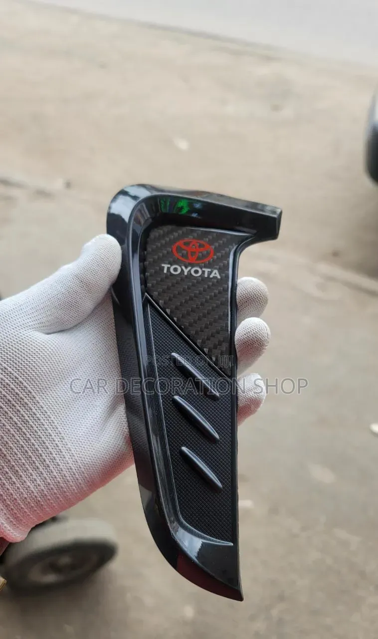 Subaru or Toyota Branded Gloss Black Side Fender Air Vents