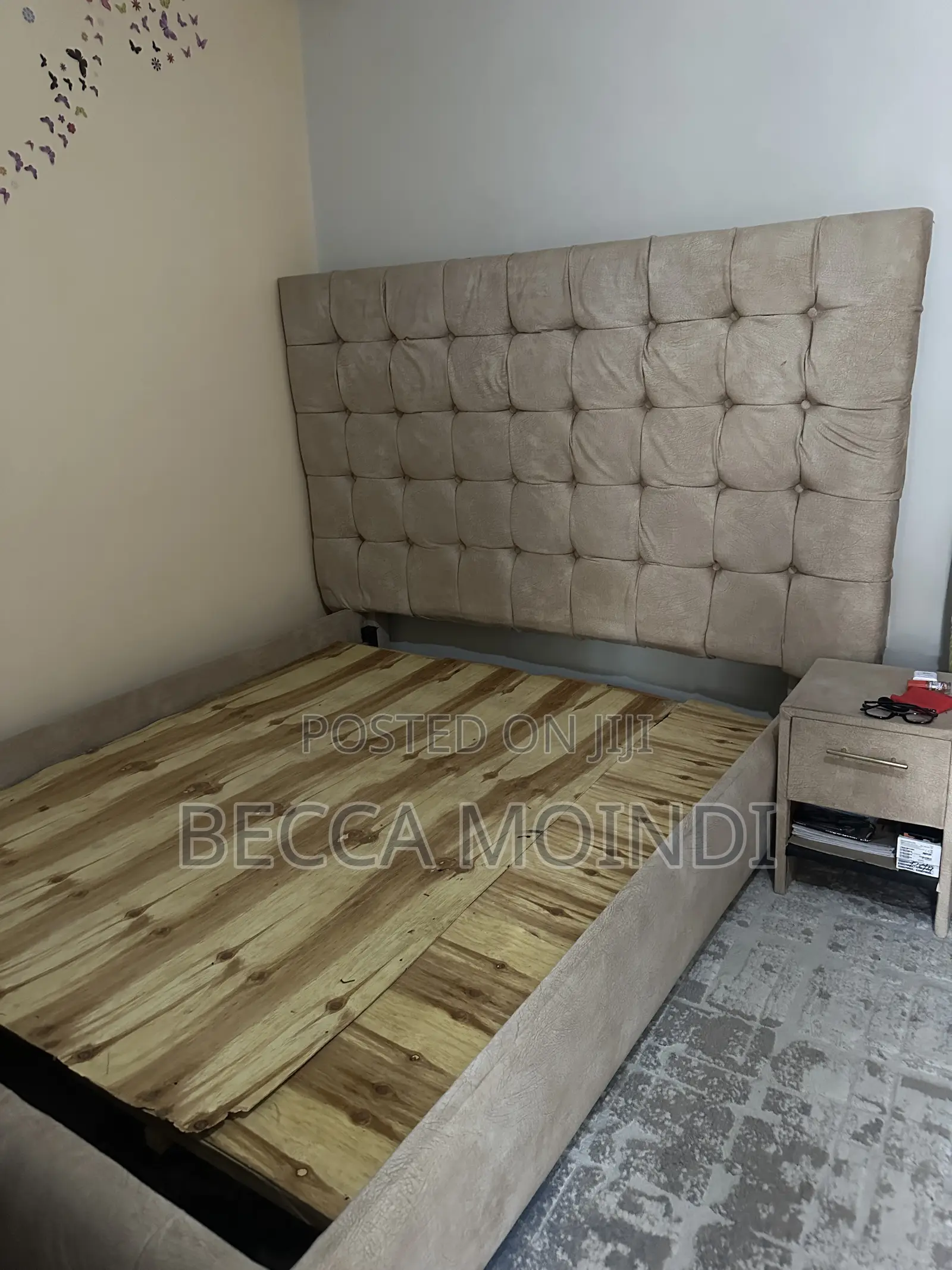 5by6 Chester Bed