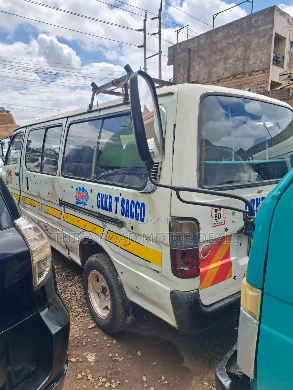 Toyota HiAce 2004 White