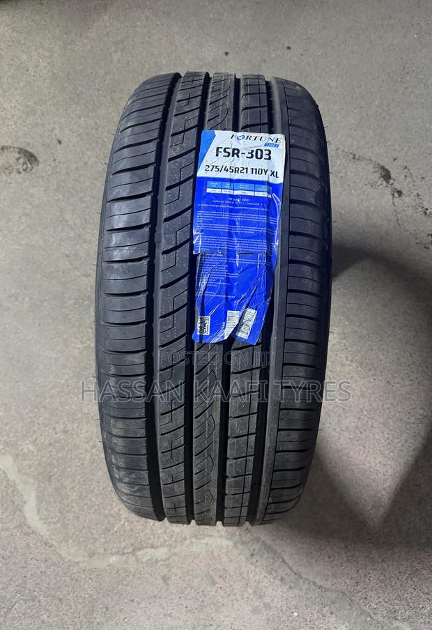 275/45r21 Fortune Tyre