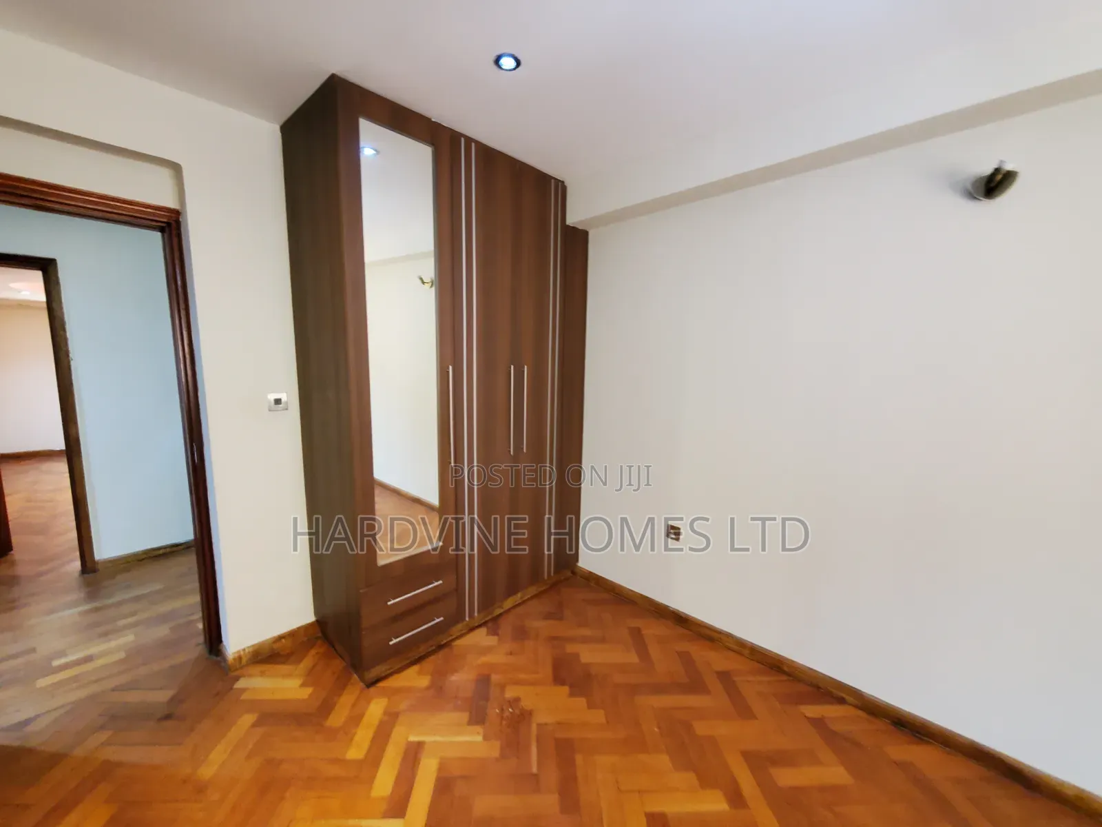 5bdrm Villa in Muthangari for rent