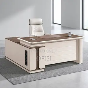 Office Desk; Executive Office Desk of 1.6 Meters