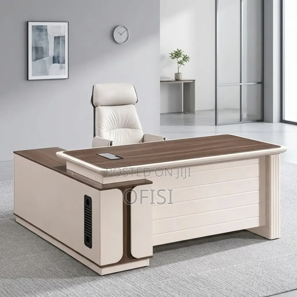 Office Desk; Executive Office Desk of 1.6 Meters