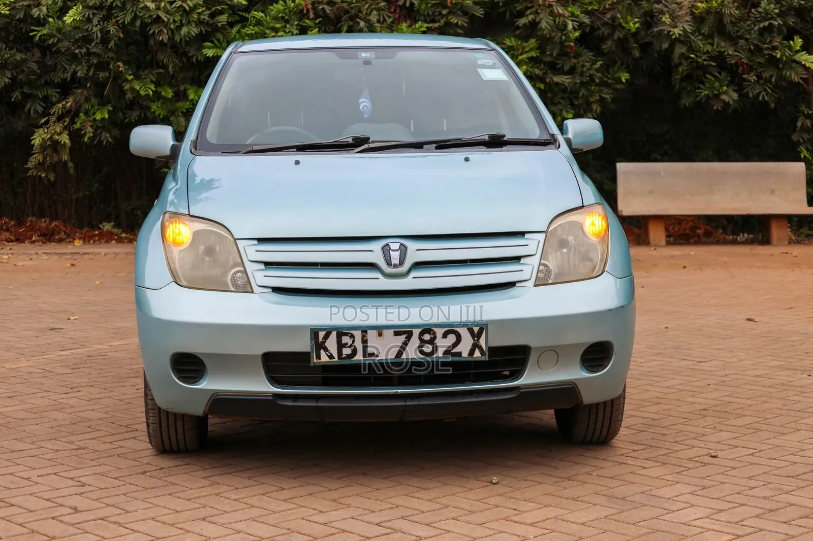 Toyota IST 2003 Blue