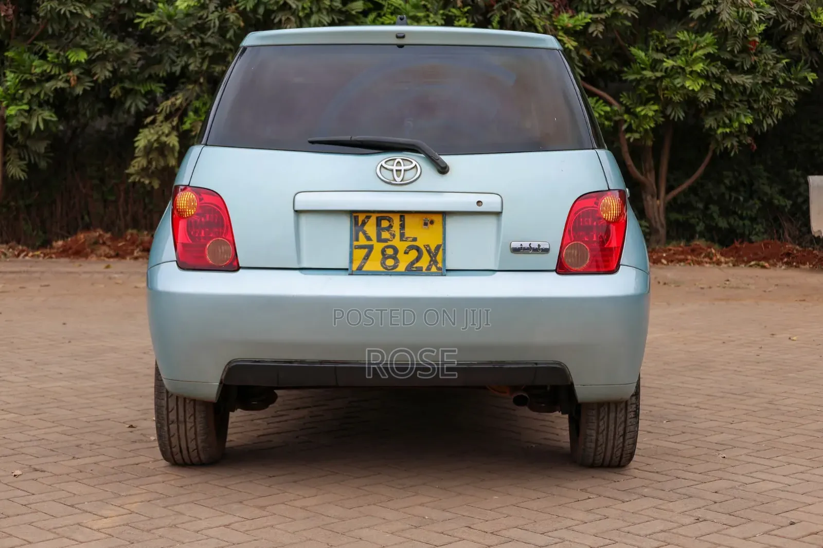 Toyota IST 2003 Blue