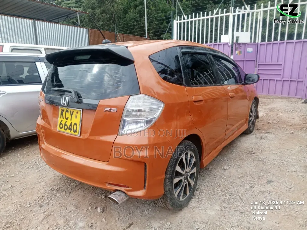 Honda Fit 2013 Orange