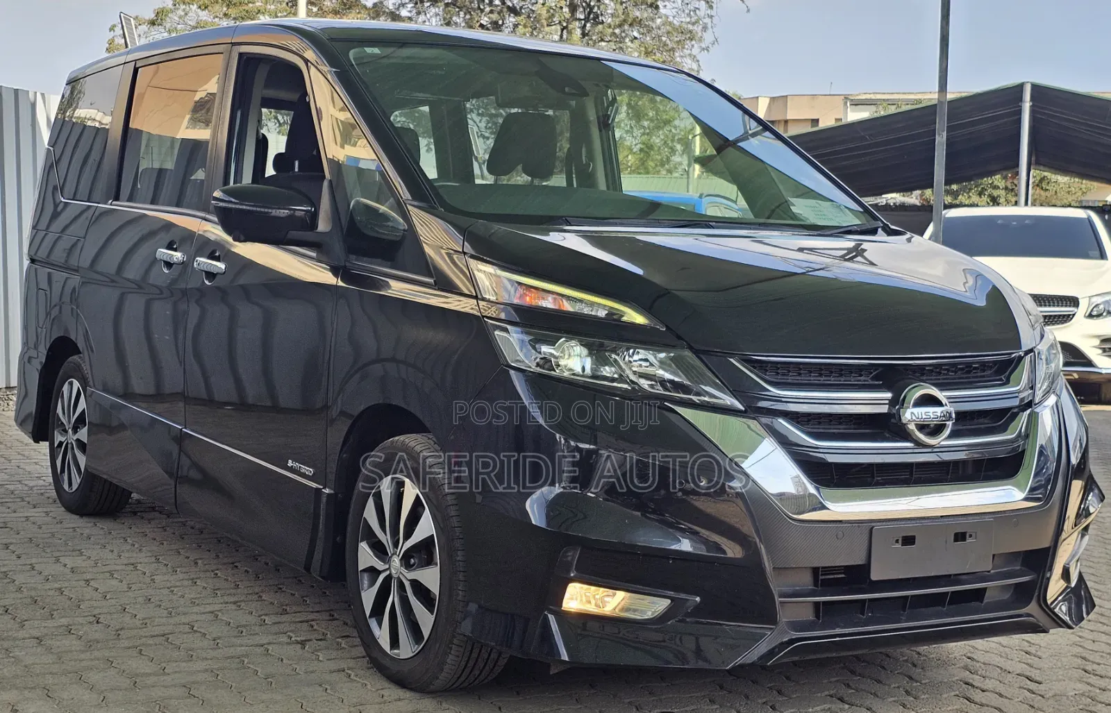 Nissan Serena 2019 Matt Black