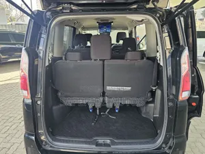 Nissan Serena 2019 Matt Black