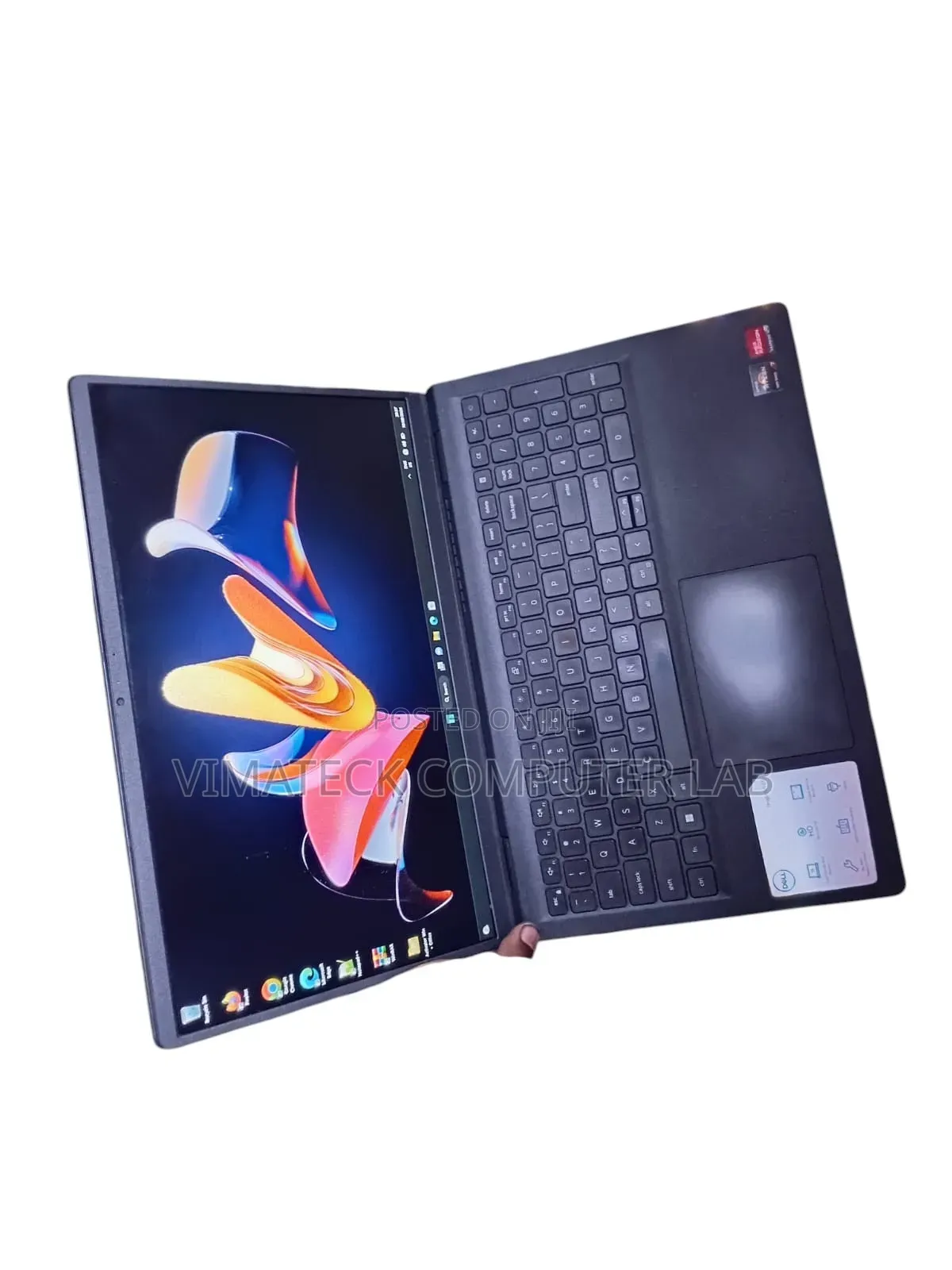 Laptop Dell Inspiron 3541 8GB Intel Core i5 HDD+SSD 256GB