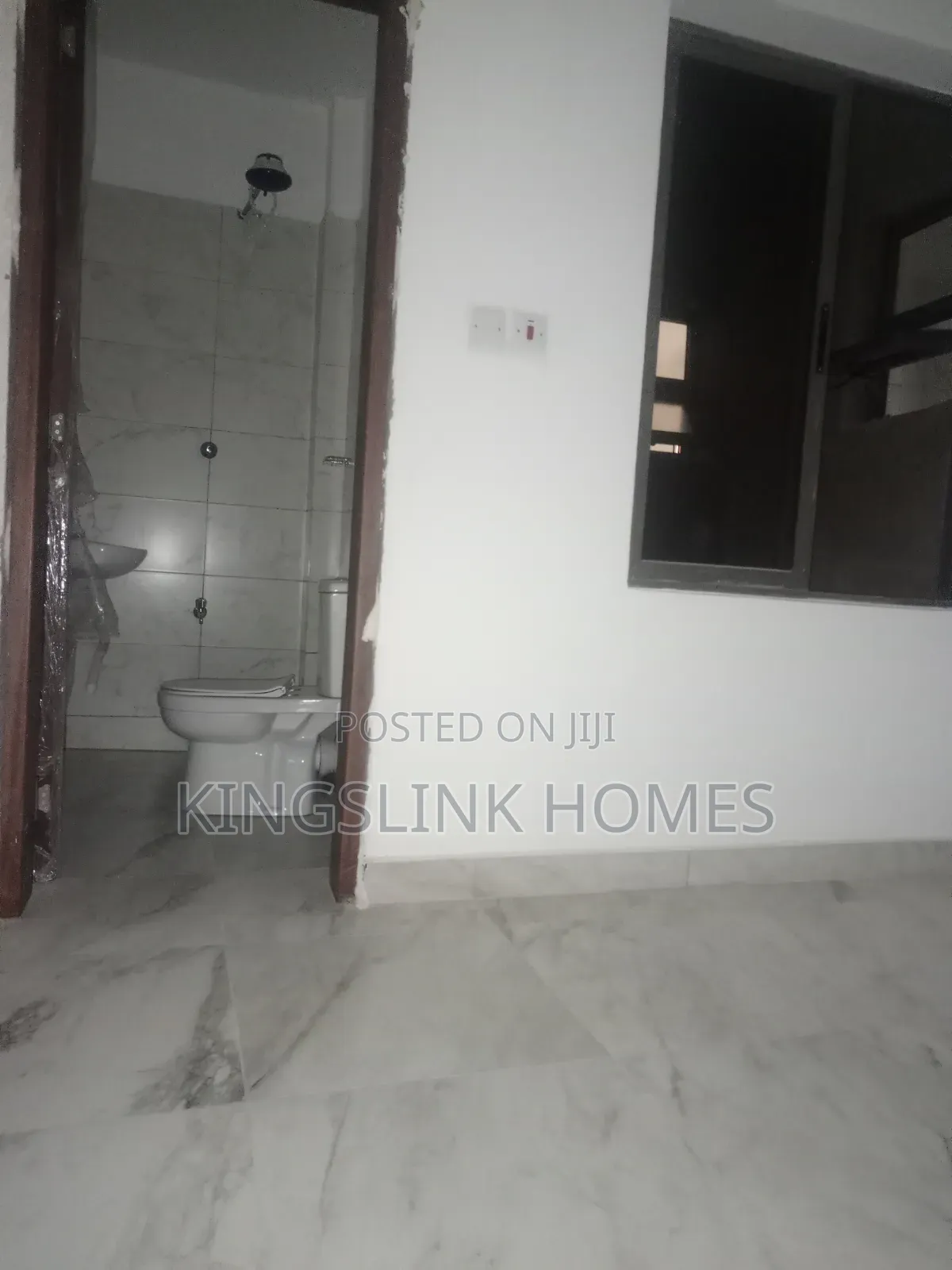 3bdrm Apartment in Nairobi West, Madaraka for rent