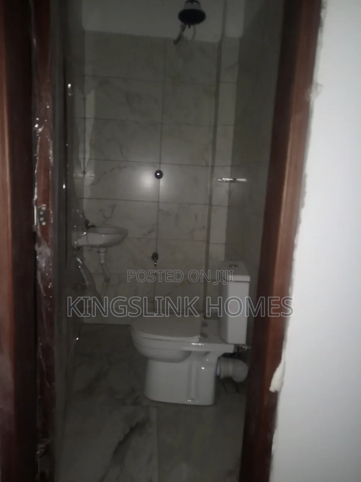 3bdrm Apartment in Nairobi West, Madaraka for rent