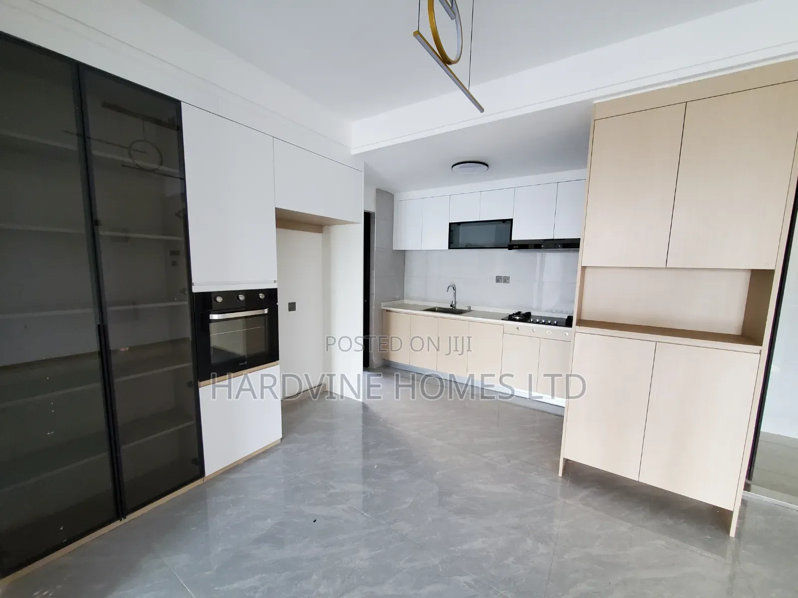 4bdrm Apartment in Riverside Drive for rent