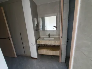 4bdrm Apartment in Riverside Drive for rent