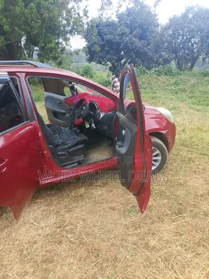 Nissan Note 2008 Red