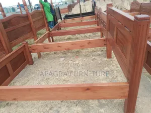 5*6 Board Mahogany Bed Available