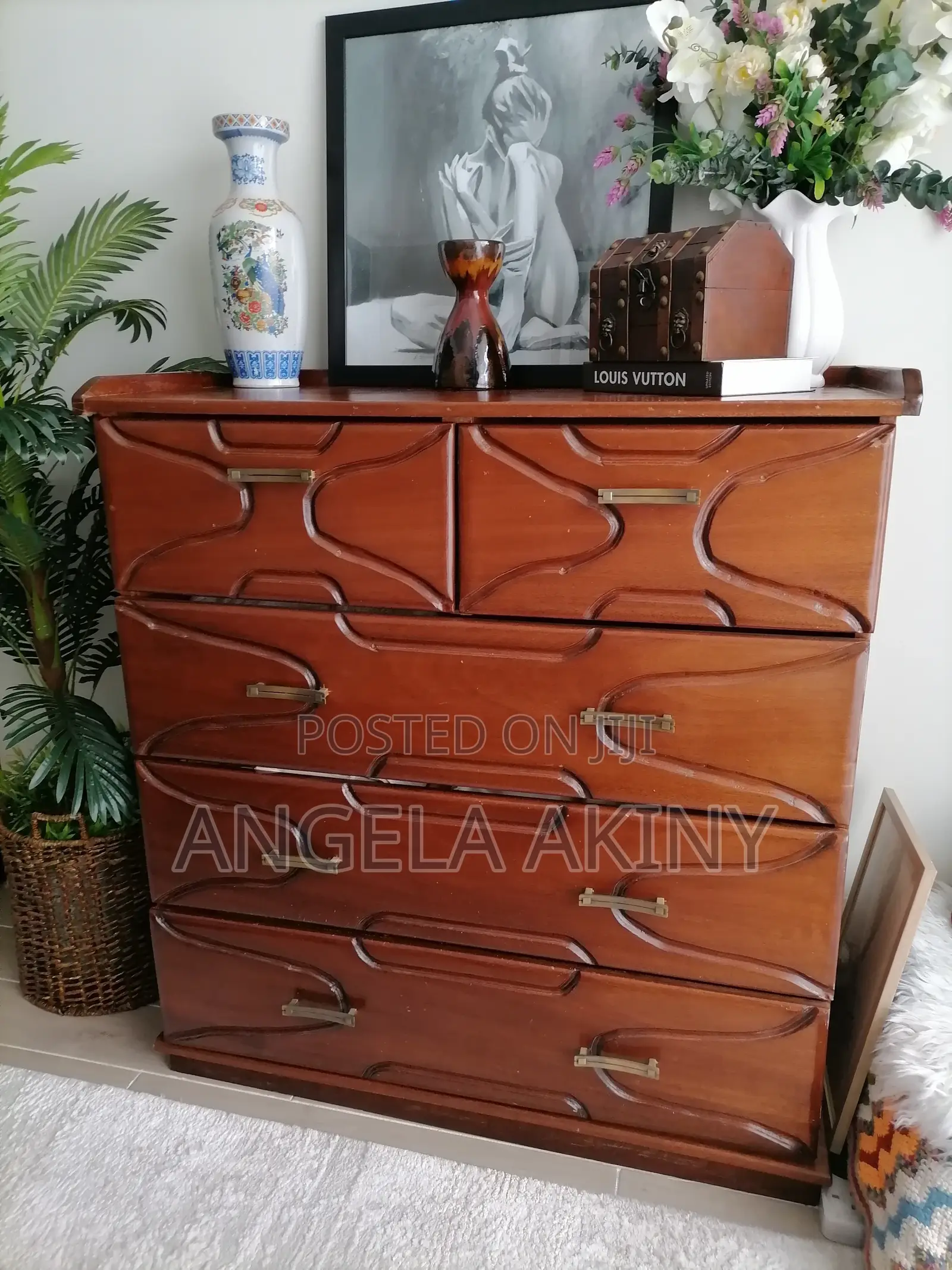 5x6 Mahogany Bed/Bedside and Chest of Drawers for Sale
