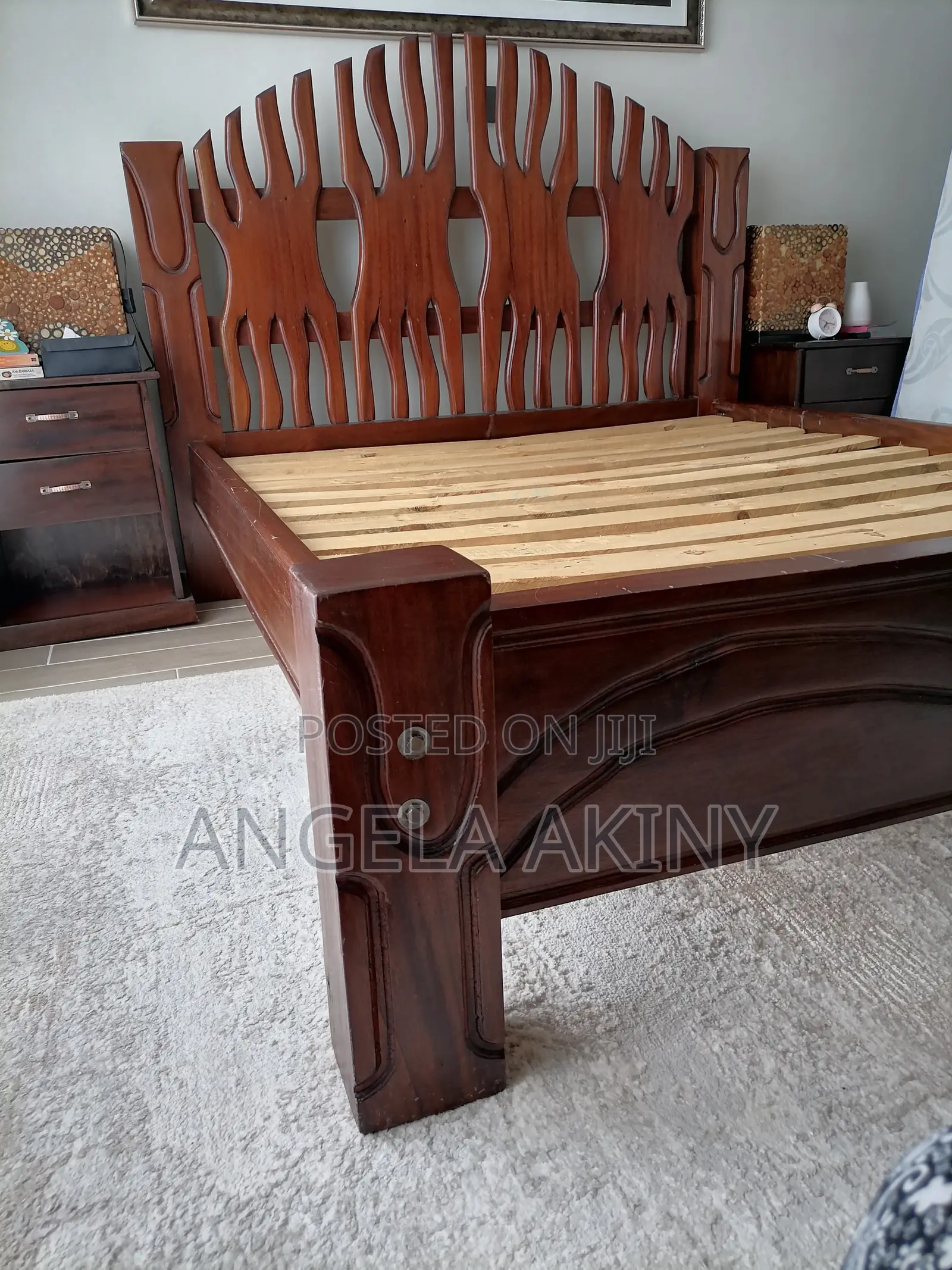 5x6 Mahogany Bed/Bedside and Chest of Drawers for Sale