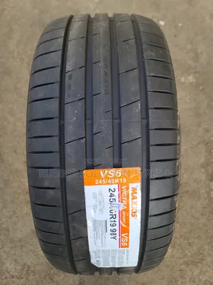 245 /40 R19 Maxxis Tyres 98Y Victra VS6 Sport