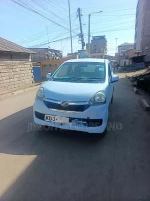 Daihatsu Mira 2014 Blue