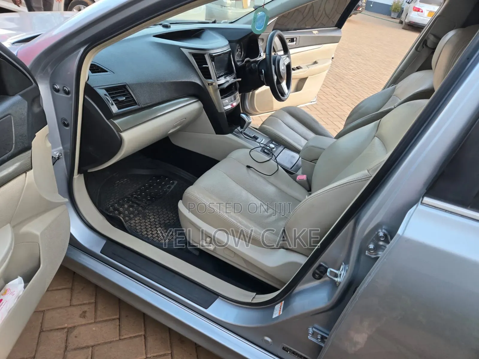 Subaru Legacy 2011 Gray