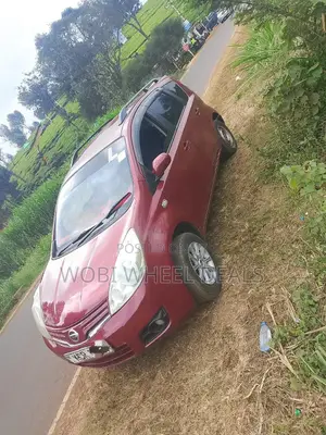 Nissan Note 2008 Red