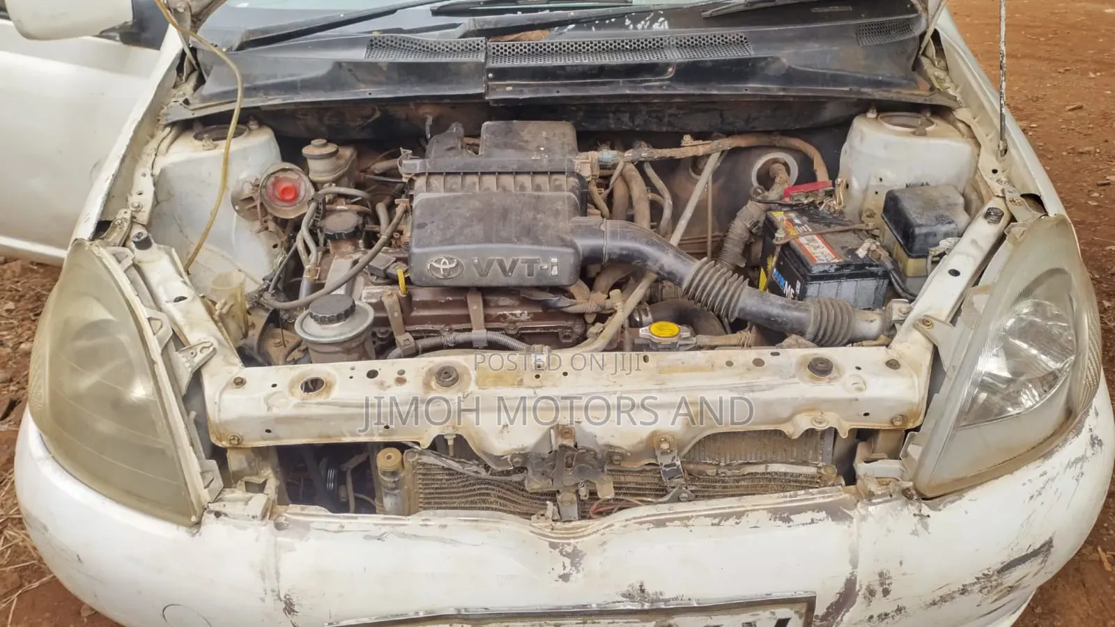 Toyota Vitz 2004 White
