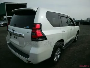 Toyota Land Cruiser Prado 2019 White