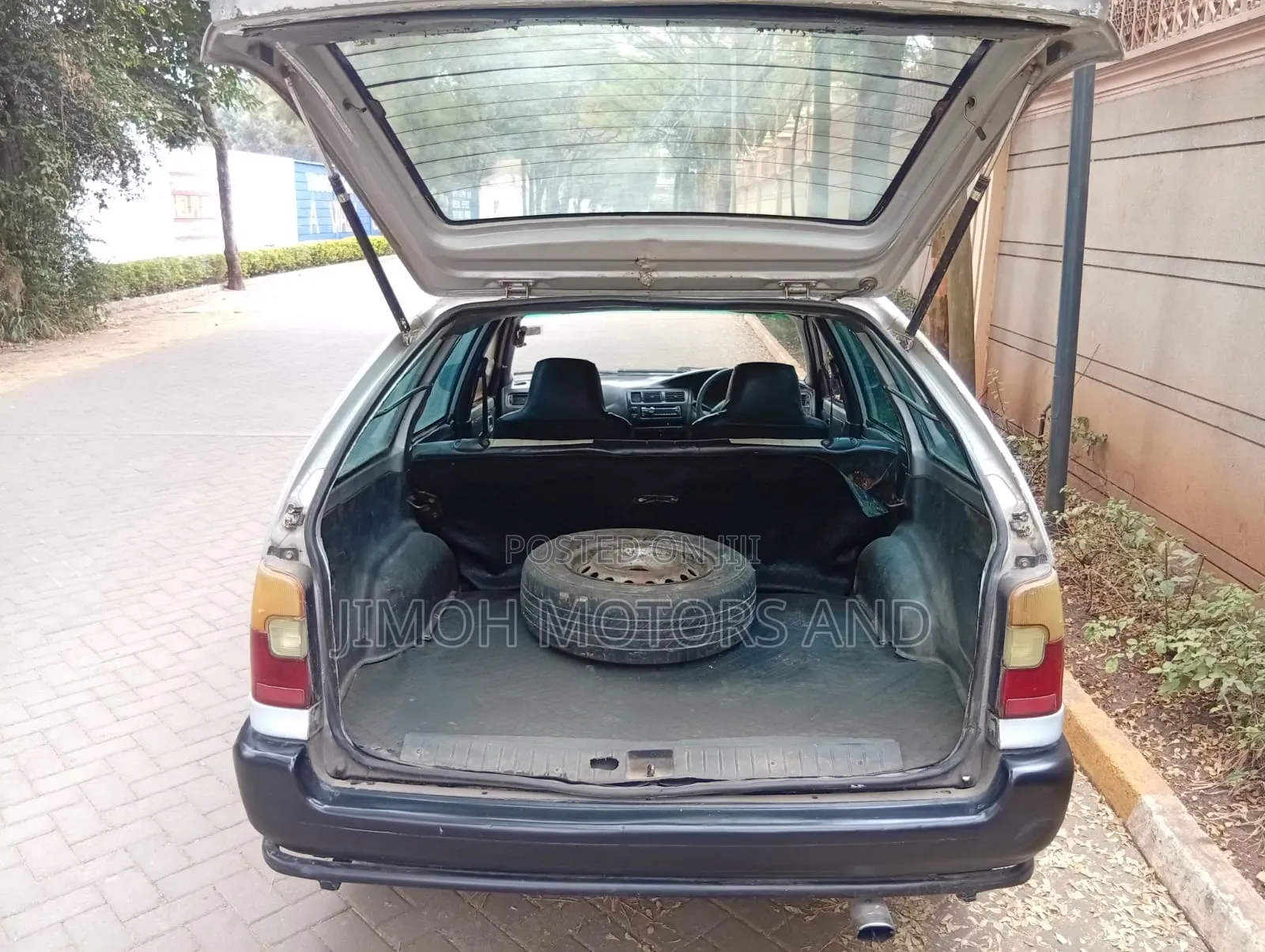Toyota Corolla 1998 Gray