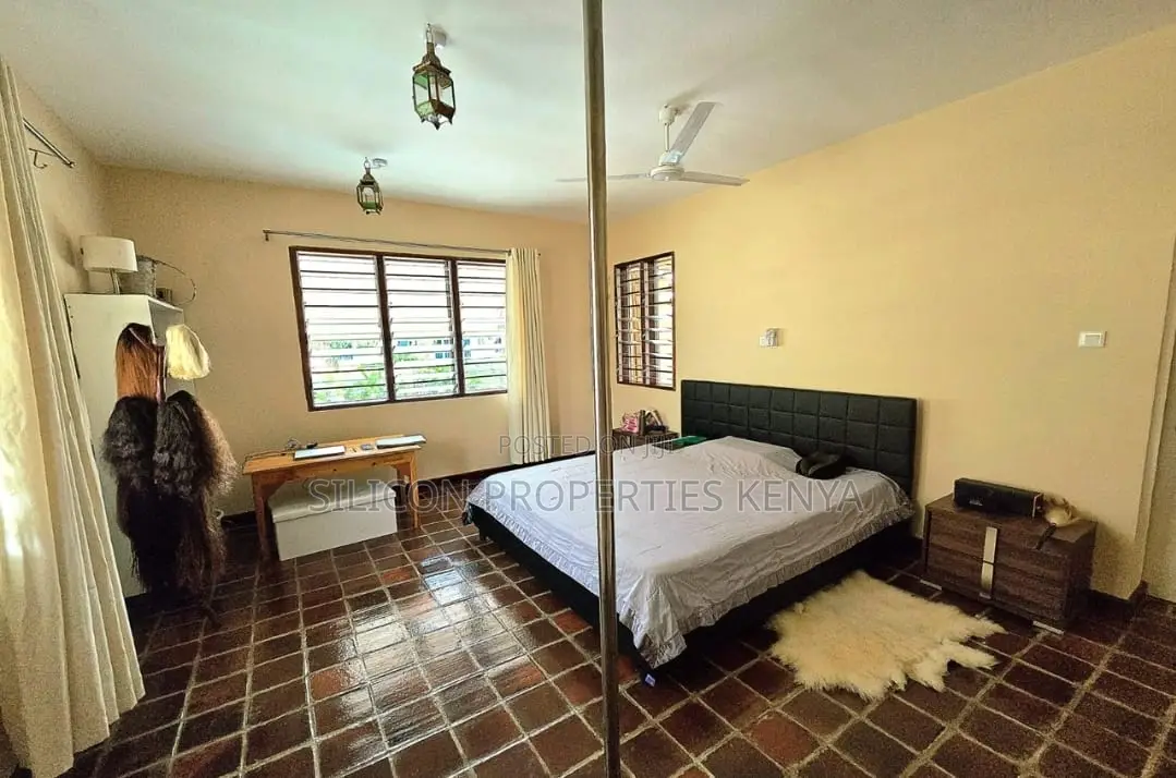 Furnished 3bdrm Villa in Diani for sale