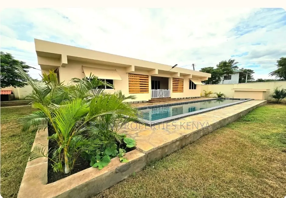 Furnished 3bdrm Villa in Diani for sale