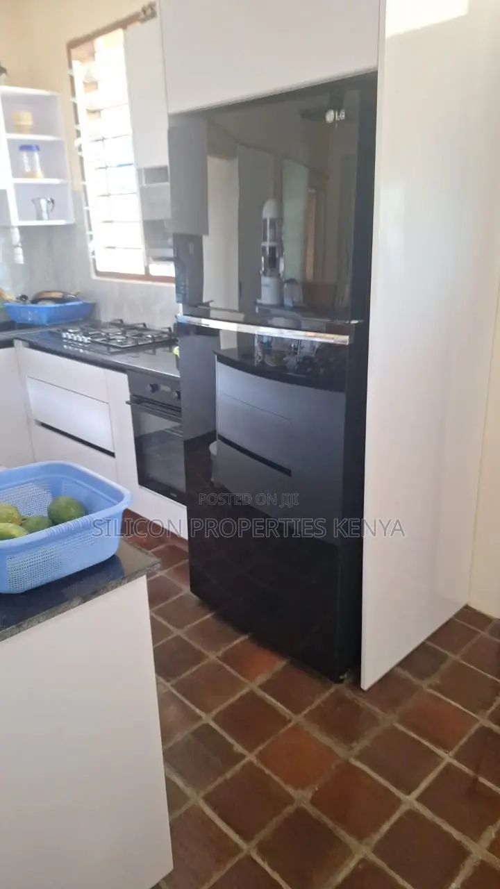 Furnished 3bdrm Villa in Diani for sale