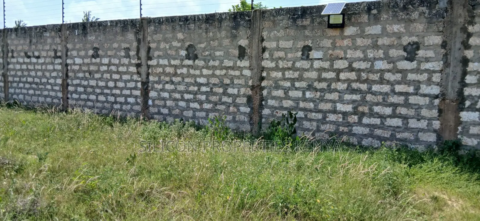 5bdrm Bungalow in Diani for sale