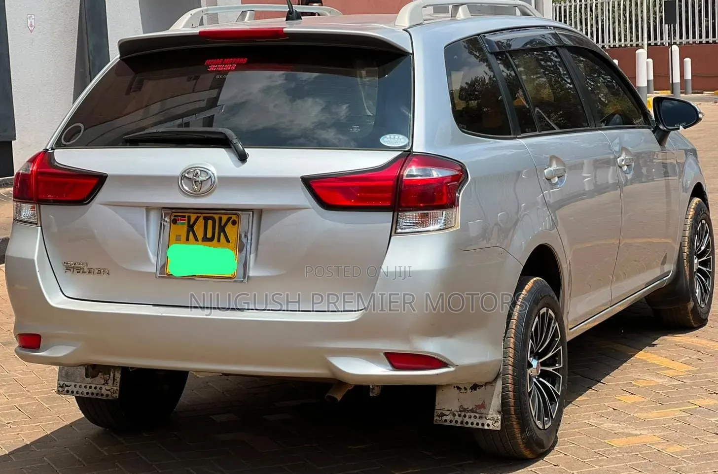 Toyota Corolla Fielder 2015 Silver