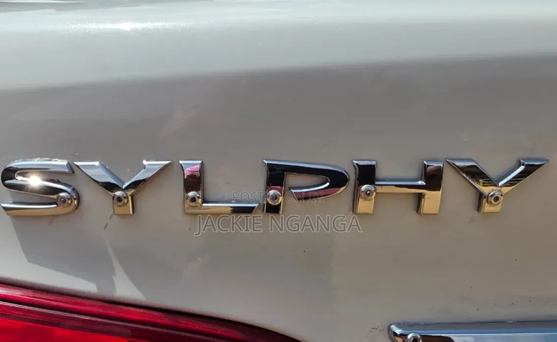 Nissan Bluebird 2015 White