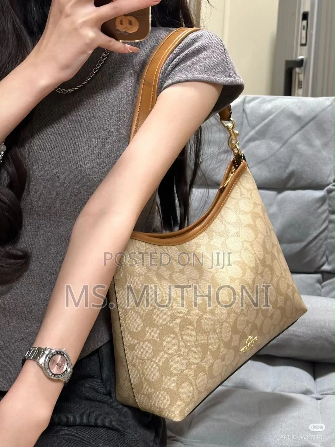 Coach Laurel Shoulder