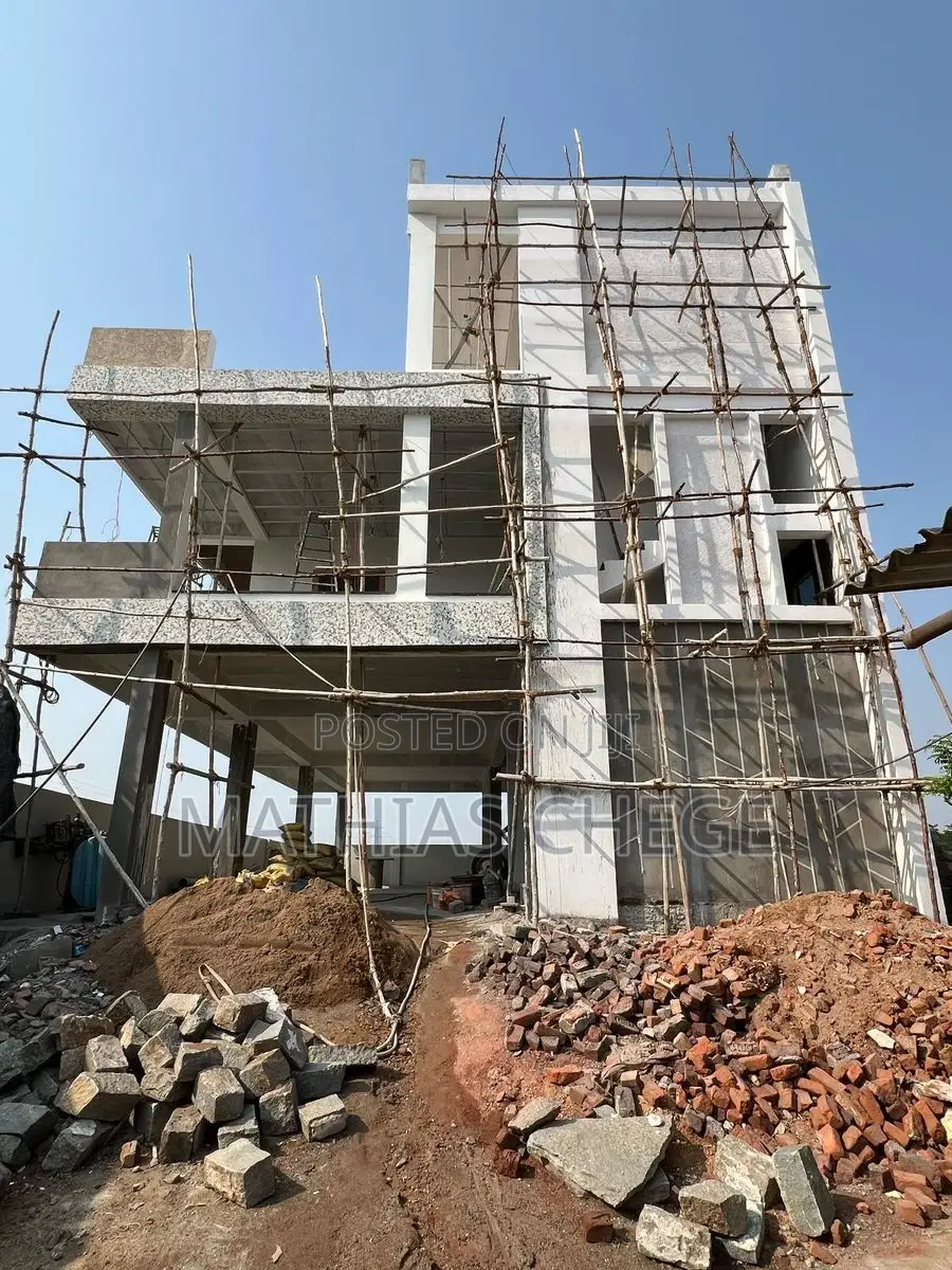 Foreman / Construction Services / Fundi
