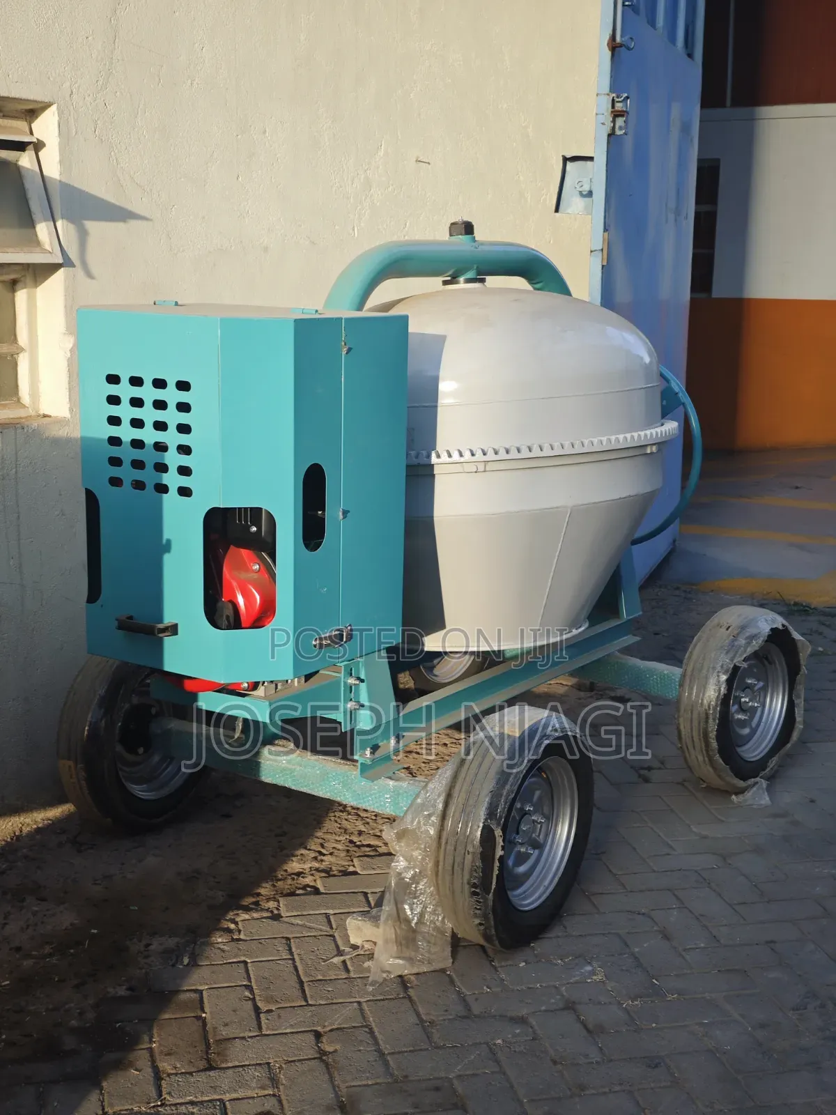 Towable Concrete Mixer