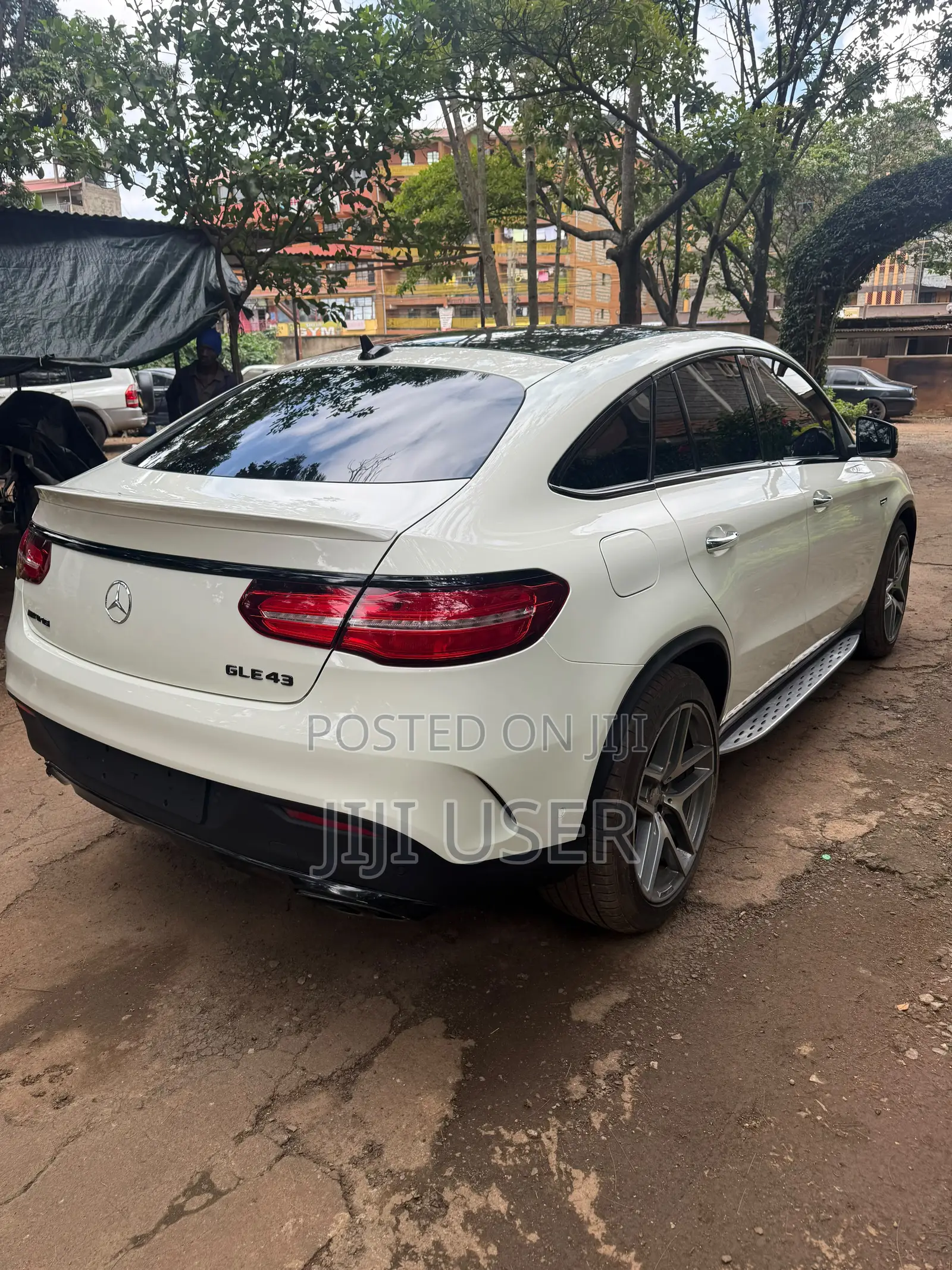 Mercedes-Benz GLE-Class AMG GLE 43 4MATIC 2019 Pearl