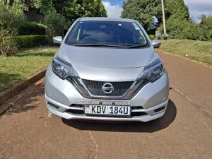 Nissan Note 2018 Silver