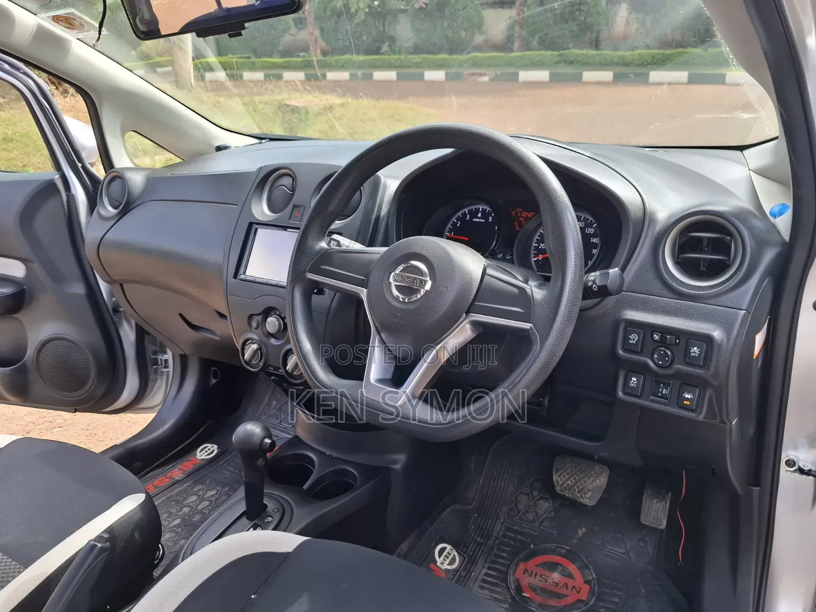 Nissan Note 2018 Silver
