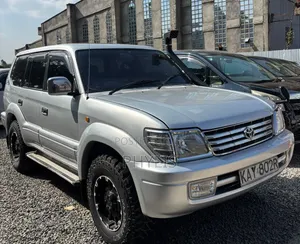 Toyota Land Cruiser Prado 2002 Silver
