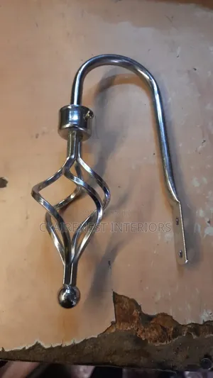 Beautiful Windows, Beautiful Details Silver Shinny Curtain Holders
