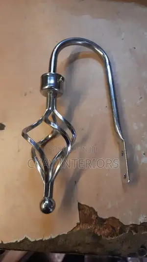 Beautiful Windows, Beautiful Details Silver Shinny Curtain Holders